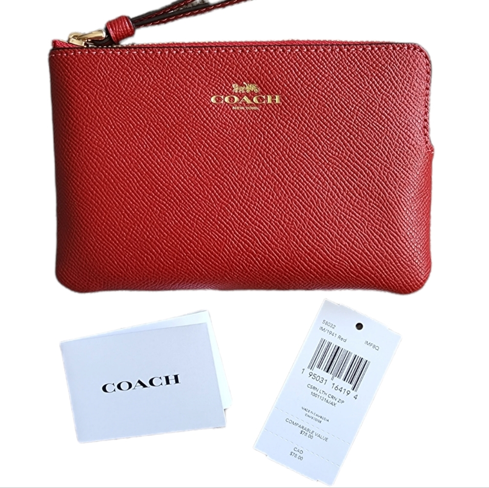 Coach Corner Zip Wristlet